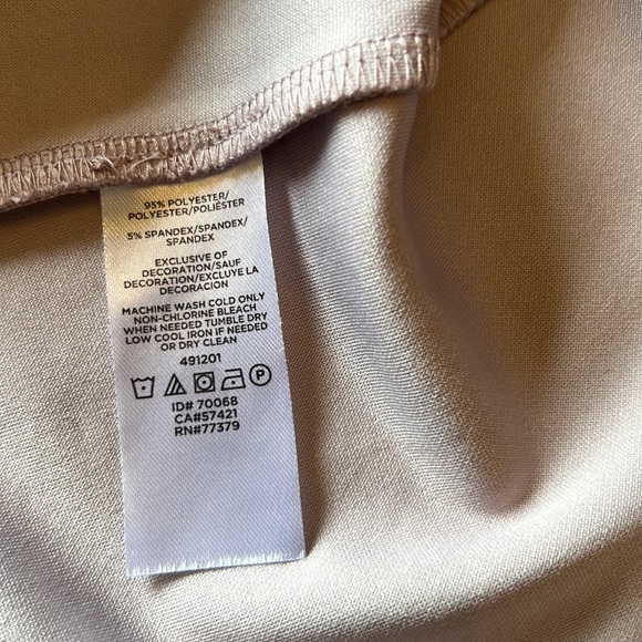 Ann Taylor Factory 3/4 sleeve lavender blouse - Picture 4 of 4